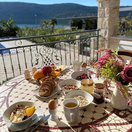 Apartman Ludilo Mit 4 In - Marina Bei Trogir Split Poljica