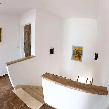 Ludilo Mit 4 In - Marina Bei Trogir Split Apartman *